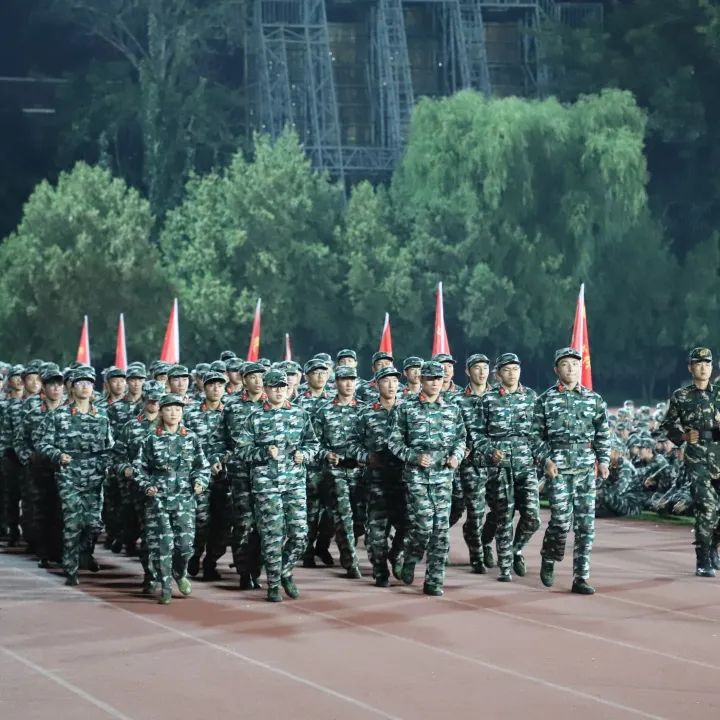 d3c0c7aefe95474eb268558746864d6c.jpg d3c0c7aefe95474eb268558746864d6c.jpg